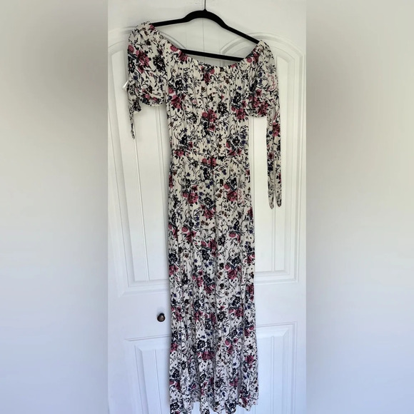 Band of Gypsies Off The Shoulder Maxi Dress‎ - Picture 1 of 5